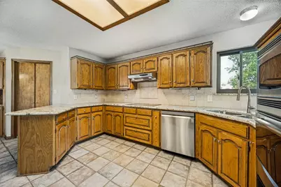 705 Michelle Place, Coppell, TX 75019 - Photo 7