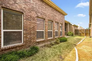 7961 Crampton Ln, Frisco, TX 75035 - Photo 25