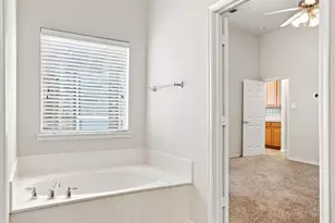 7961 Crampton Ln, Frisco, TX 75035 - Photo 19