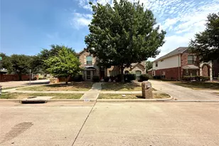 836 Hunters Glen, Murphy, TX 75094 - Photo 1