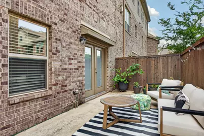 2667 Nottingham Drive, Lewisville, TX 75067 - Photo 9