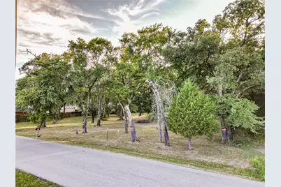 208 N Old Indian Trail, Tool, TX 75143 - Photo 5