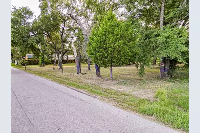 208 N Old Indian Trail, Tool, TX 75143 - Photo 11