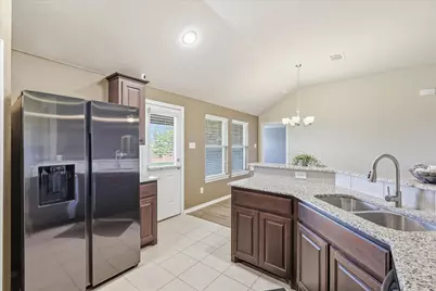 12000 Castleford Way, Fort Worth, TX 76036 - Photo 17