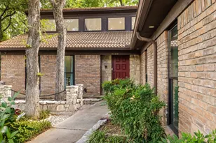 1100 Wayland Dr, Arlington, TX 76012 - Photo 3