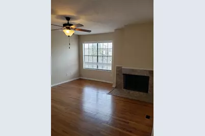 5757 Martel Avenue #B10, Dallas, TX 75206 - Photo 9