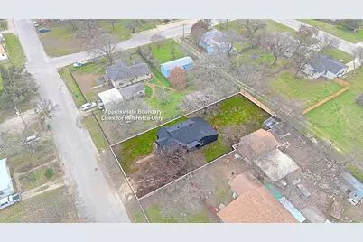 307 Fannin Street, Nocona, TX 76255 - Photo 5