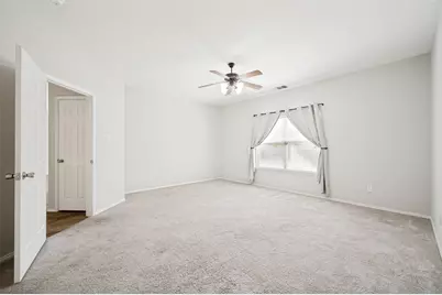 14501 Eaglemont Drive, Little Elm, TX 75068 - Photo 9