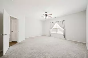 14501 Eaglemont Dr, Little Elm, TX 75068 - Photo 9