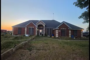 2727 W Ridgeview Circle, Kaufman, TX 75142 - Photo 1