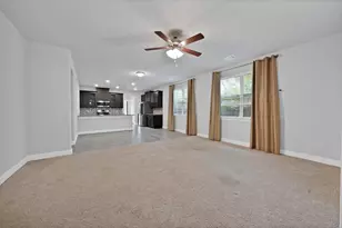 7001 Dandelion Dr, Little Elm, TX 76227 - Photo 9