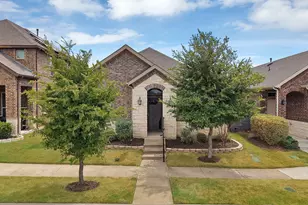 7001 Dandelion Dr, Little Elm, TX 76227 - Photo 3