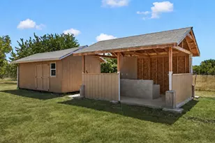 222 Kennedy Ln, Eddy, TX 76524 - Photo 7