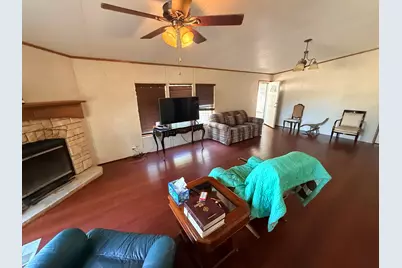 1100 Alford Street, Graham, TX 76450 - Photo 17