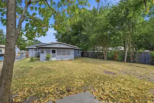 408 E Park Ave, Sherman, TX 75090 - Photo 31