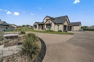 12516 Bella Vita Dr, Fort Worth, TX 76126 - Photo 5