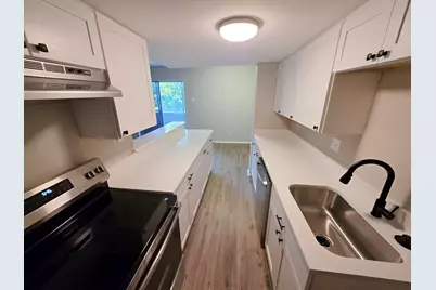 4044 Buena Vista Street #214, Dallas, TX 75204 - Photo 9