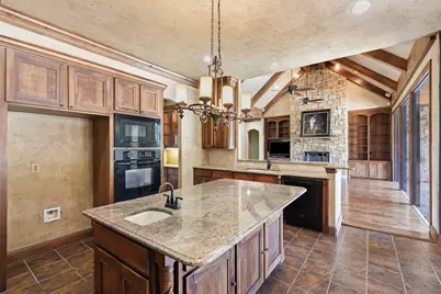 6808 Nine Mile Bridge, Fort Worth, TX 76135 - Photo 11