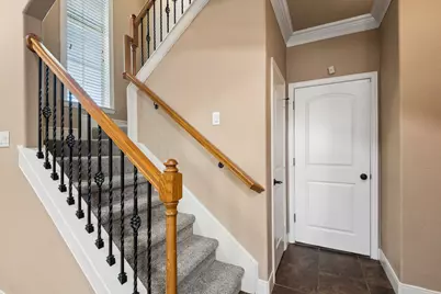 2940 Europa Drive, Grand Prairie, TX 75052 - Photo 7