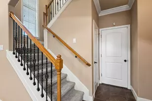 2940 Europa Dr, Grand Prairie, TX 75052 - Photo 7