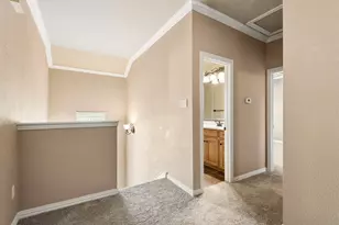 2940 Europa Dr, Grand Prairie, TX 75052 - Photo 9