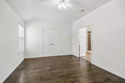 2113 Parkview, Carrollton, TX 75006 - Photo 13