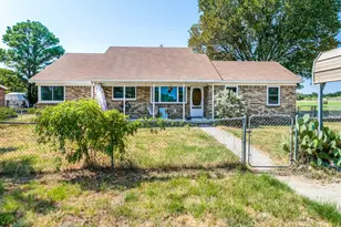 7439 Briar Rd, Azle, TX 76020 - Photo 1