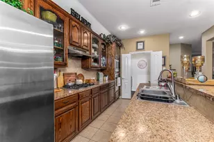 1601 Meadow Ranch Rd, McKinney, TX 75071 - Photo 9