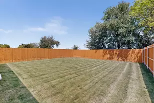 624 Kinglet Ln, Princeton, TX 75407 - Photo 39