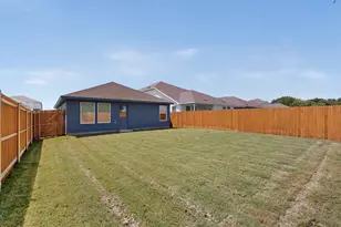 624 Kinglet Ln, Princeton, TX 75407 - Photo 35