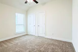 10809 Table Bluff St, Aubrey, TX 76227 - Photo 5