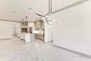 716 E Jefferson St, Waxahachie, TX 75165 - Photo 13