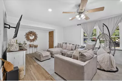 3125 Rainbow Drive, Grand Prairie, TX 75052 - Photo 3