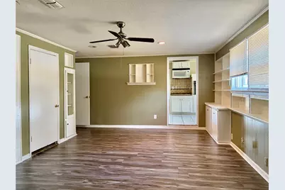 2225 N Shannon Street, Sherman, TX 75092 - Photo 9