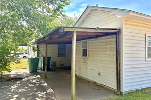 2225 N Shannon St, Sherman, TX 75092 - Photo 15