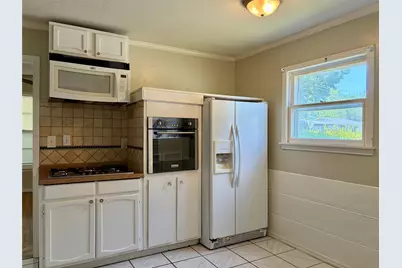 2225 N Shannon Street, Sherman, TX 75092 - Photo 5