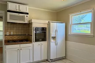 2225 N Shannon St, Sherman, TX 75092 - Photo 5