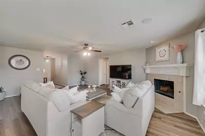 9805 Tanglebrush Drive, McKinney, TX 75072 - Photo 15