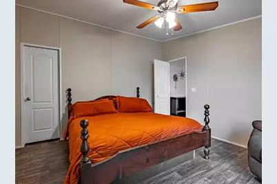 353 R and R Drive, Springtown, TX 76082 - Photo 9