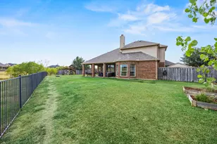 305 Tobiano Ct, Celina, TX 75009 - Photo 33