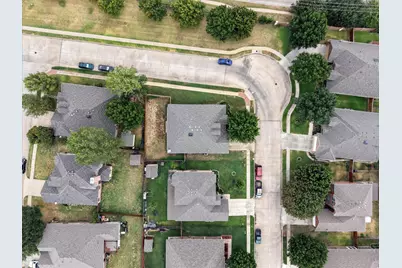 14 Lucas Lane, Edgecliff Village, TX 76134 - Photo 29