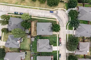 14 Lucas Ln, Edgecliff Village, TX 76134 - Photo 29
