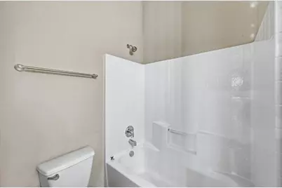 14 Lucas Lane, Edgecliff Village, TX 76134 - Photo 17