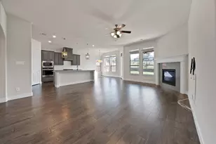 1247 Coneflower Dr, Frisco, TX 75033 - Photo 7