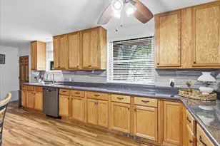 257 Oak St, Highland Village, TX 75077 - Photo 17