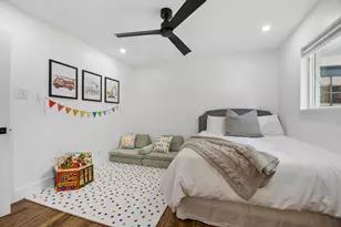 6718 Kingsbury Dr, Dallas, TX 75231 - Photo 25