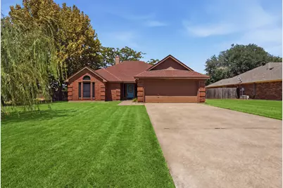 1507 Saddle Creek Court, Granbury, TX 76048 - Photo 35