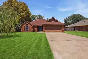 1507 Saddle Creek Ct, Granbury, TX 76048 - Photo 35