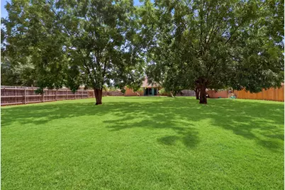 1507 Saddle Creek Court, Granbury, TX 76048 - Photo 19