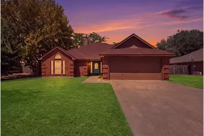 1507 Saddle Creek Court, Granbury, TX 76048 - Photo 1